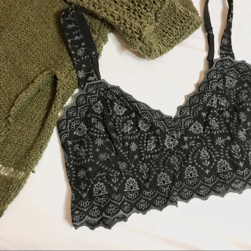 NWOT Free People Black Eyelet Brami